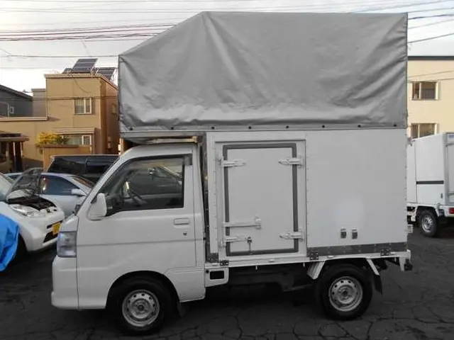 手と手/荷台幌2m軽トラ引越便/2名作業/不用品回収・買取も可能/通常の1.5倍サービスの画像