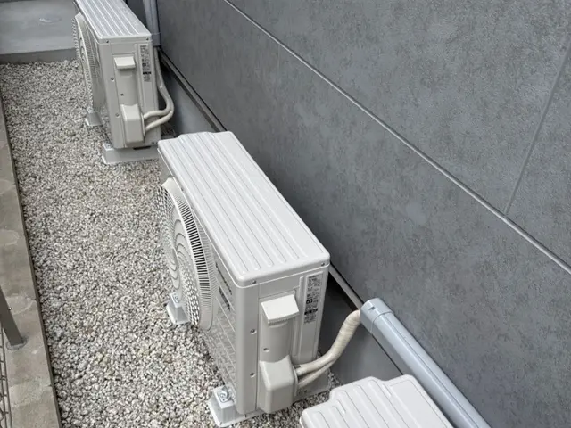 スピーディーで丁寧な作業にこだわる匠の技！サービスの画像