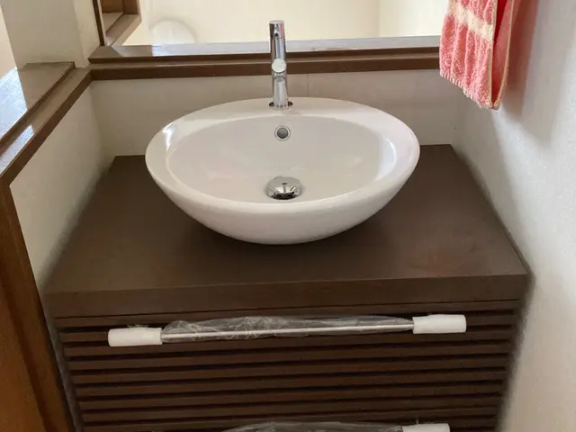 古くなった洗面台を新品に取替え気持ちリフレッシュ。サービスの画像