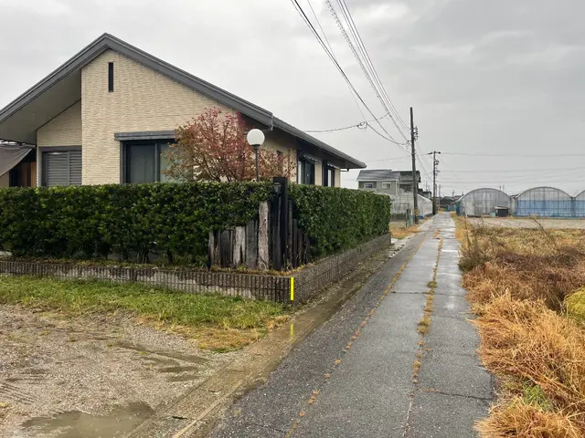 創業100年以上の信頼と実績！安全第一でお庭を美しく整えますサービスの画像