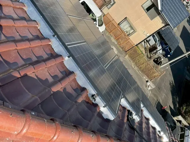 女性スタッフによる即日対応！塗装まで一貫してお任せ頂けます。サービスの画像