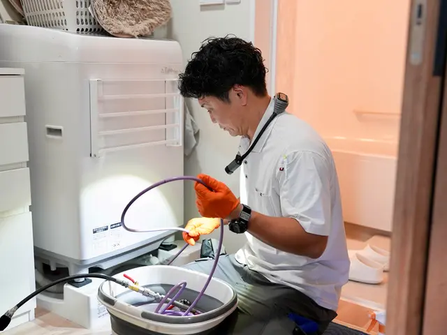 流れが悪い・嫌なニオイ解消へ｜排水管を徹底洗浄◎店長が直接対応｜即日ご相談OKサービスの画像