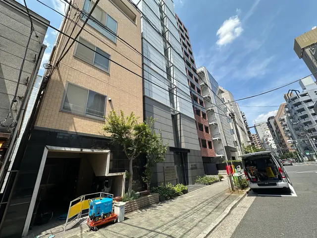 確実な超高圧洗浄技術と吐出圧力の高い洗浄機で確実に排水管内の汚れを取り除きます。サービスの画像