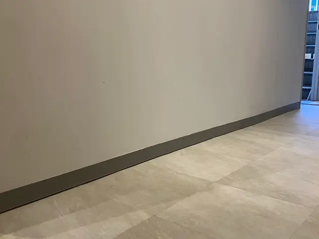 ベテラン職人の丁寧な施工サービスの画像