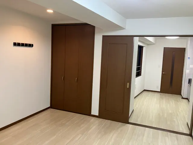 ベテラン職人の丁寧な施工サービスの画像