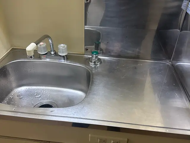 【経験28年の実績】まるごとキレイ台所に私店長と息子で伺わせていただきますサービスの画像