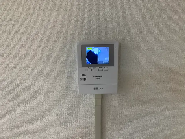 インターホン入れ替え、無線式、電池式から電源タイプへの変更お任せ下さい！サービスの画像