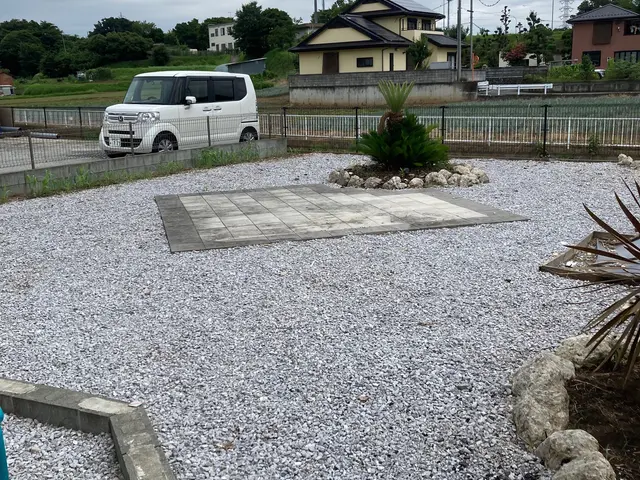 草刈り・芝刈りの専門店！庭のお手入れなら私にご相談ください！サービスの画像