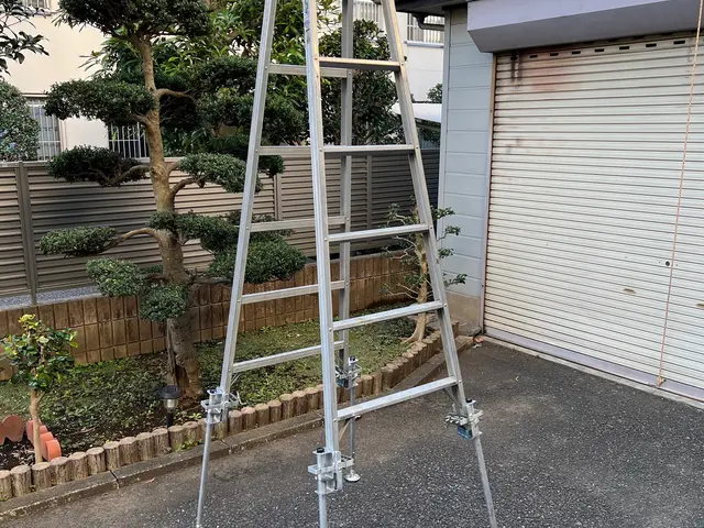 手の届かない照明器具のランプ交換　交換ランプ代別途サービスの画像