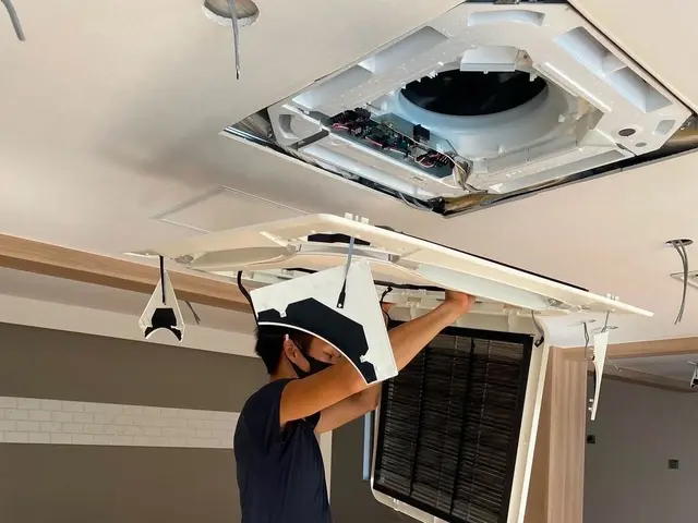 クリーニングの事ならお任せください！量販店での実績あり！丁寧な施工で対応します！サービスの画像