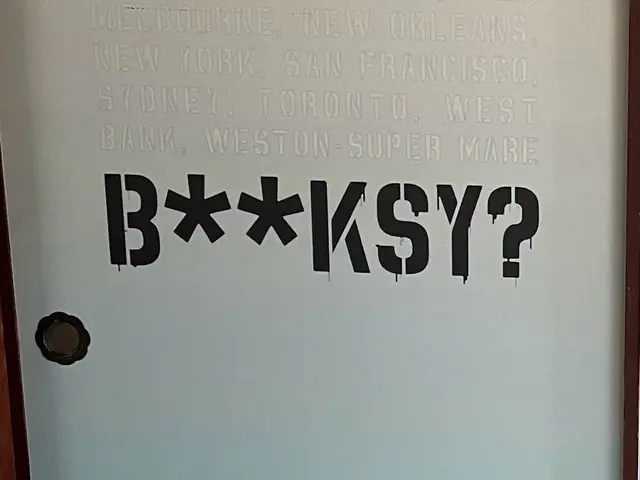 格安にて襖、障子の貼替えを承ります。お気軽にクラフトまでお問い合わせ下さい。サービスの画像