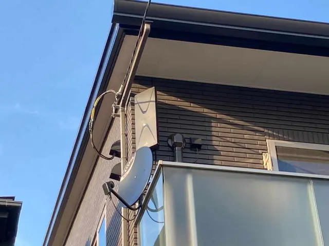 アンテナ総工事件数1万6000件突破！8年間の作業＋機器保証も！現地カード決済◯サービスの画像