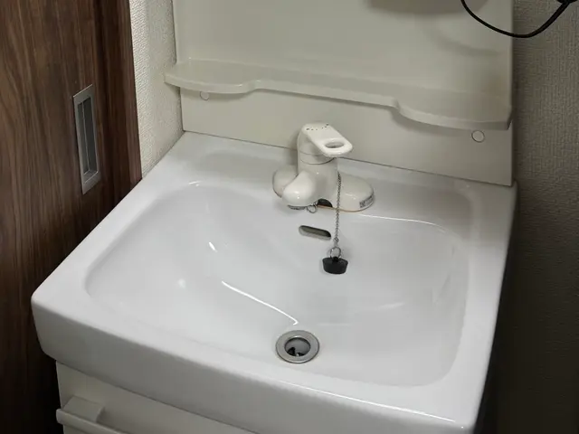 男女2人チームでお伺い！明るく親しみやすいスタッフが対応！2名体制で効率抜群！サービスの画像