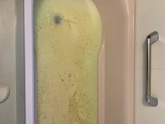 風呂釜　洗浄　実はとっても汚れてます。。。サービスの画像