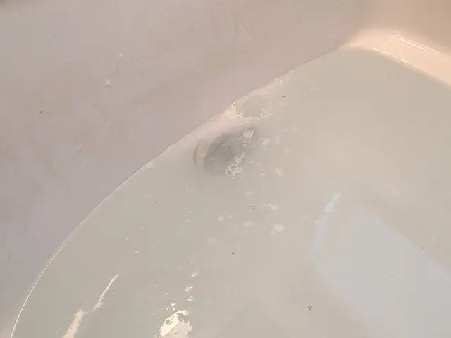 追い焚き配管ブラシクリーニング!!　　　　薬剤プラスブラシのW洗浄!!サービスの画像