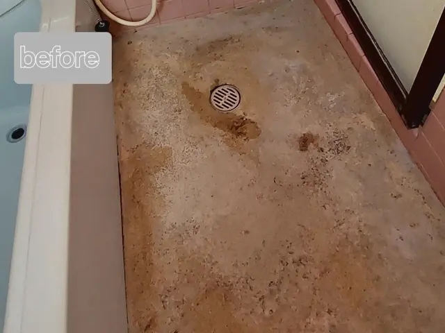 冷たくない！滑らない！約半日で優しい床へ　床材は当店でもご用意できますサービスの画像