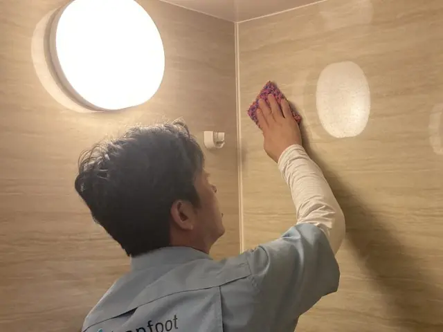 浴室クリーニングはこの時期がおすすめです。クリーンフットにお任せ下さい。サービスの画像