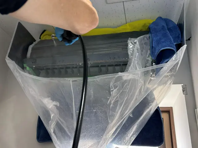 電気代、体調不良、故障、これらの原因は主にエアコンの汚れ！快適な環境にします。サービスの画像