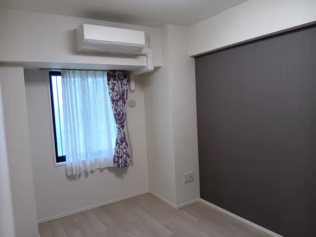 【職業訓練指導員・１級技能士】東京・埼玉・壁紙は弊社用意の工事金額、見本帳手配可サービスの画像