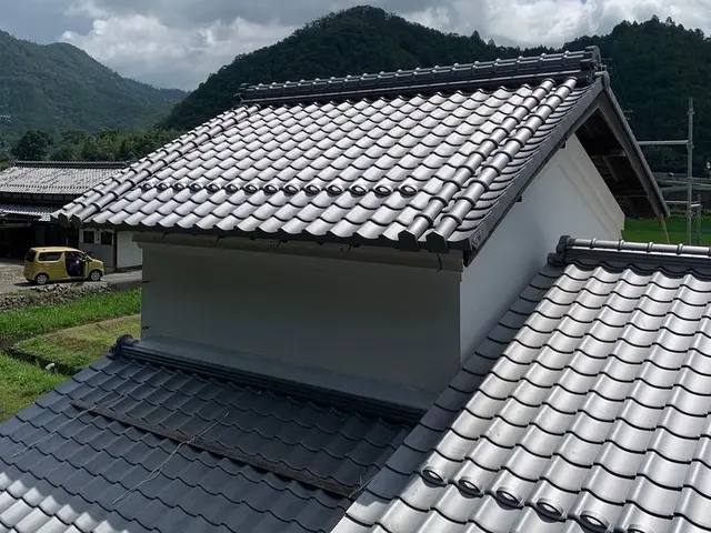 《業界10年/京都、滋賀対応》屋根雨漏り、屋根葺き替え工事はお任せ下さい。サービスの画像