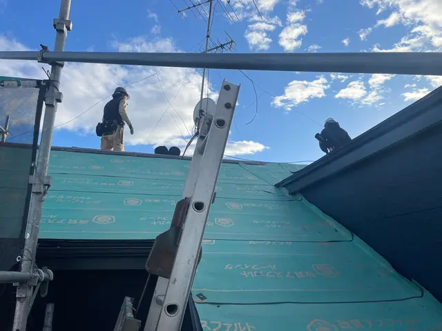 創業71年の塗装のプロにお任せ下さい！経験と知識を活かして丁寧に作業を致します！サービスの画像