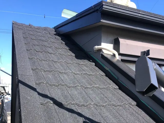 創業71年の塗装のプロにお任せ下さい！経験と知識を活かして丁寧に作業を致します！サービスの画像