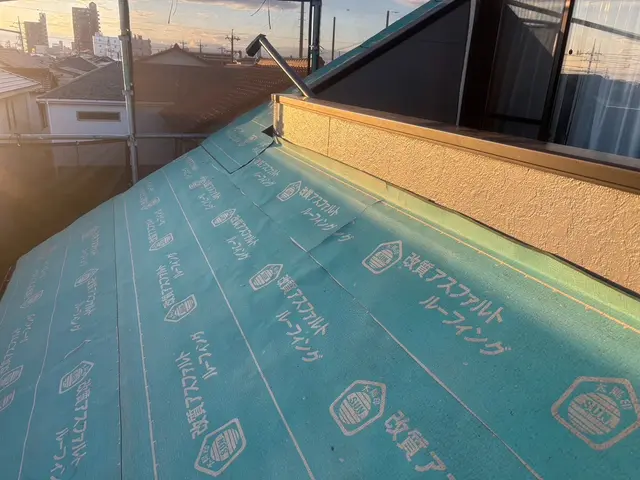 創業71年の塗装のプロにお任せ下さい！経験と知識を活かして丁寧に作業を致します！サービスの画像