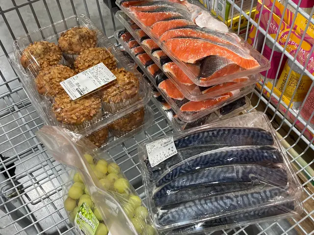 最短即日！お届け、全国発送◎食品、日用品、ペット用品、書籍、コストコ、ご当地品もサービスの画像