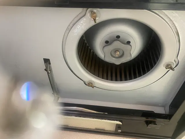 ■必ず女性と２人作業■換気扇（プロペラタイプ)クリーニング※PayPay可能サービスの画像