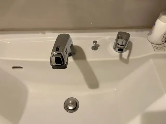 ☆事前相談で安心丁寧施工☆臭い、詰まりの原因→排水管オーバーフローの消毒洗浄サービスの画像