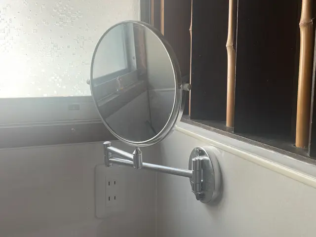 ◎鏡以外でも取付けます◎営業時間外も対応可◎アフターフォロー万全サービスの画像