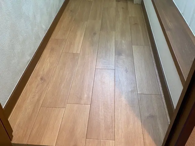 床を安くてキレイにお洒落にするには、クッションフロアーが最適です。サービスの画像