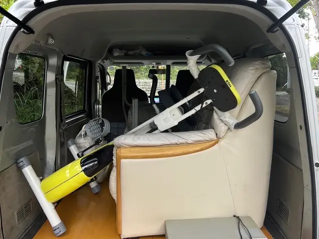 軽バンでお伺い☆写真で簡単見積り☆エアコン無料☆さわやか笑顔で迅速丁寧な作業☆サービスの画像