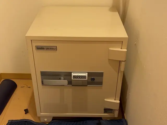 金庫の鍵トラブルを現場で即日解決サービスサービスの画像