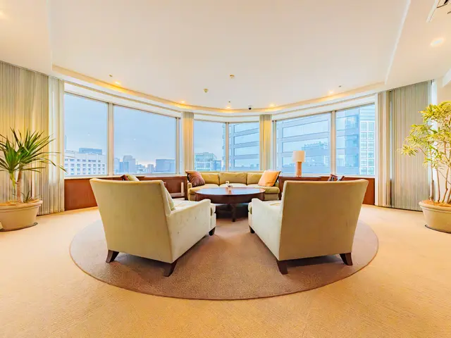 不動産・建築・店舗・宿泊施設対応！出張撮影、お急ぎの場合もご相談ください。