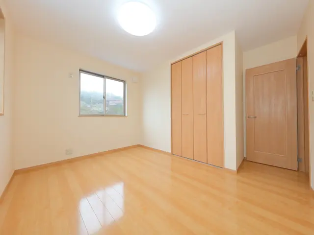 【オーナー様必見】戸建て・マンションの空室クリーニング、WAX無料、修繕対応可サービスの画像