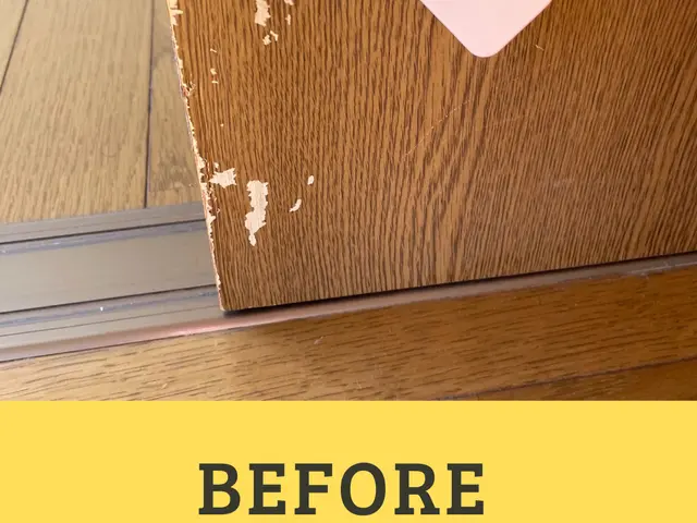 店長の私が直接お伺い！対応地域外も相談可能！オホーツク地域の補修屋です。サービスの画像