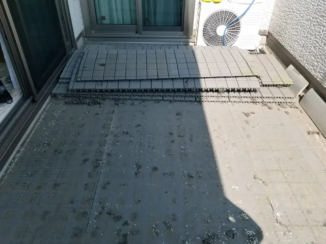 バルコニー清掃に関わるご相談がありましたら、御訪問際お伺いいたします。サービスの画像