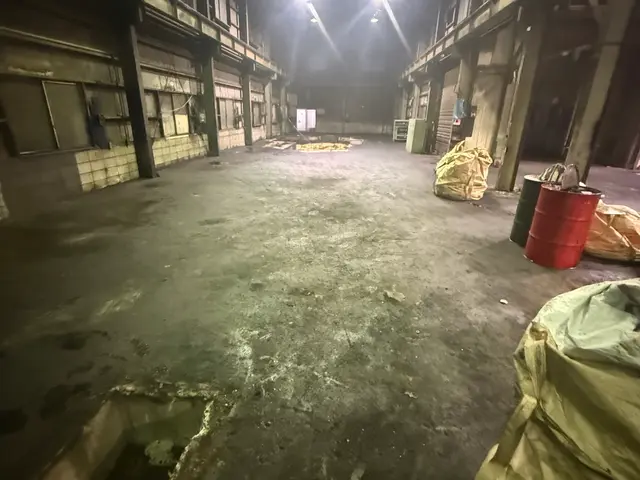 一般倉庫・工業倉庫の撤去作業サービスの画像