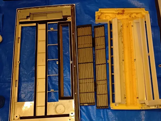 業務用エアコン分解洗浄◎営業時間外もご相談ください！サービスの画像