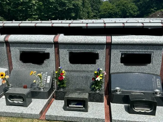 【墓地清掃士資格保有】墓地のプロが行う、ご先祖様とご家族の想いを繋ぐお墓参り代行サービスの画像