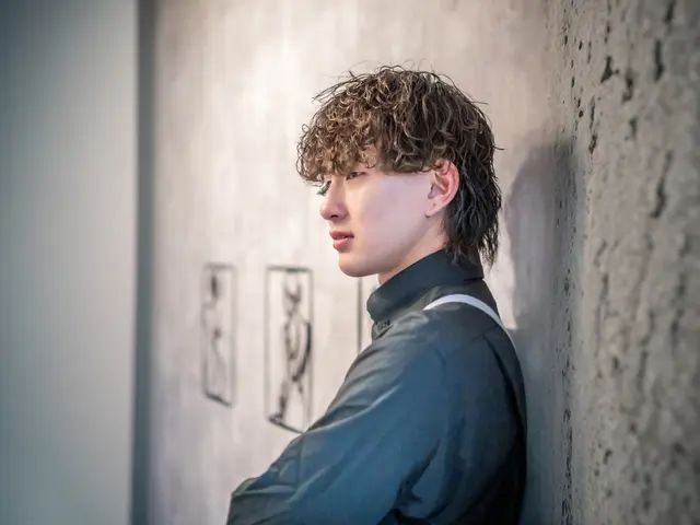 プロの音楽家、プロの紹介撮影実績多数、プロの方々に信頼されるプロカメラマンです。