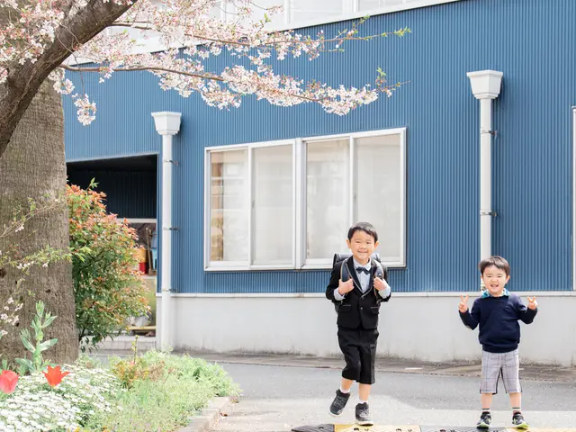【卒業式、入学式】平均年齢29歳！若くて実績のあるフォトグラファー多数在籍