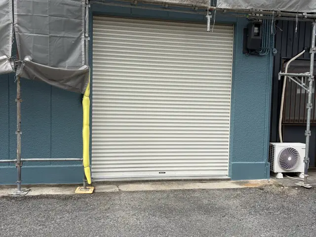 損害保険加入済みで安心！丁寧な作業と親切対応でお客様満足度を追求する出張施工サービスの画像