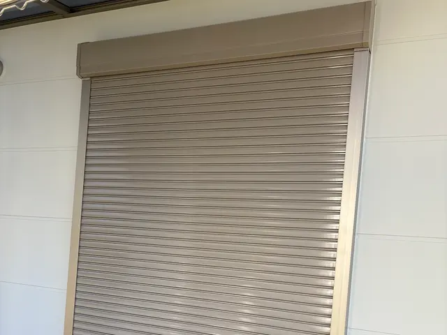 損害保険加入済みで安心！丁寧な作業と親切対応でお客様満足度を追求する出張施工サービスの画像