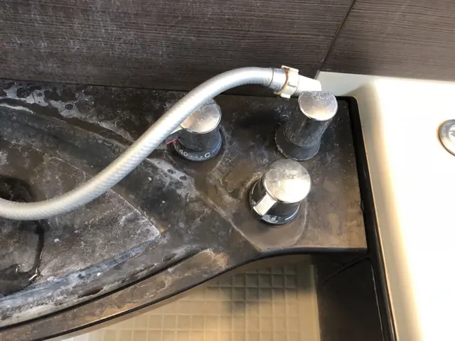 大手で作業をしているプロの手を低価格でご利用いただけます♪サービスの画像