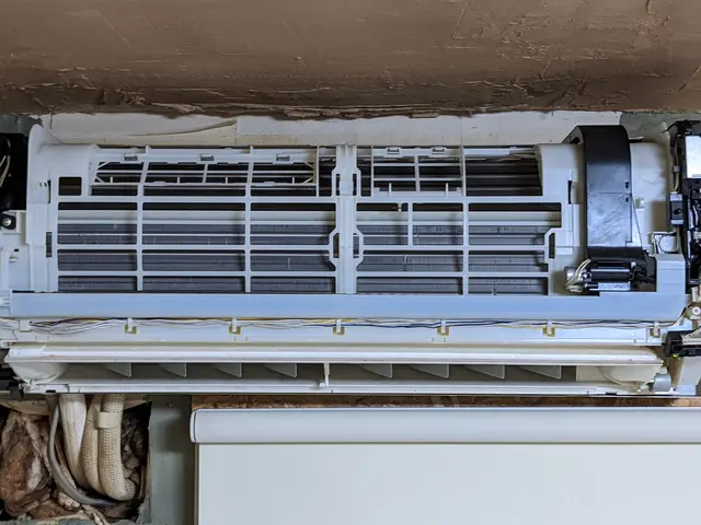 エアコンをきれいにしませんか？快適なエアコンの風で快適生活サービスの画像