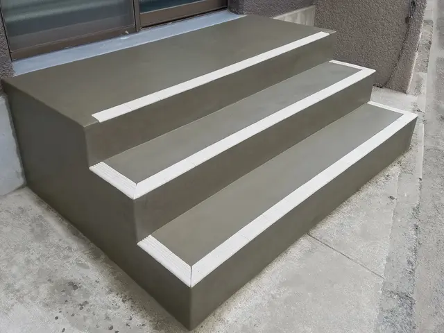 タイル貼り替え工事サービスの画像