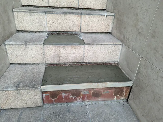 タイル貼り替え工事サービスの画像