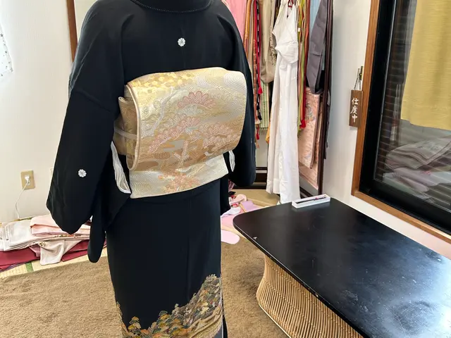 ニーズに合わせたお着付け☆営業時間外もご相談ください☆大人用レンタル在庫あり